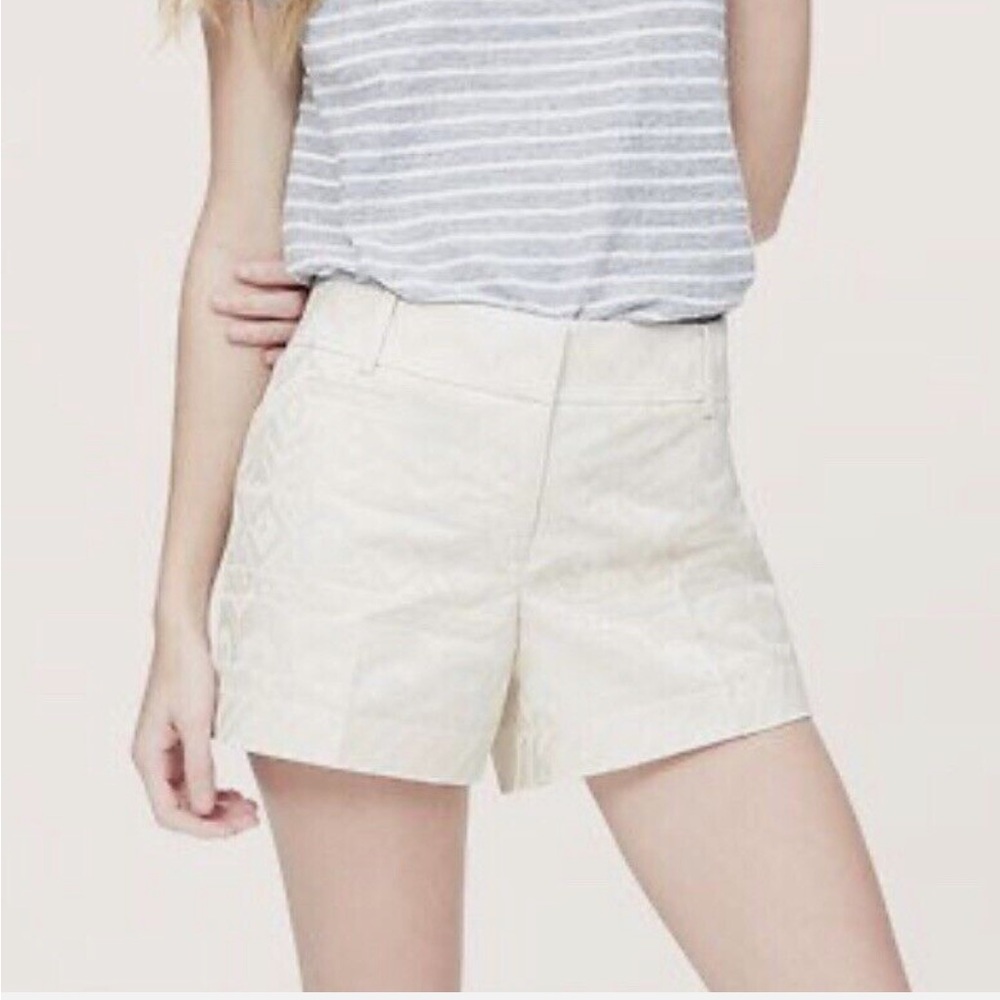 Ann Taylor LOFT SIZE 18 Bali Jacquard Print Riviera Shorts with 4” Inseam NEW